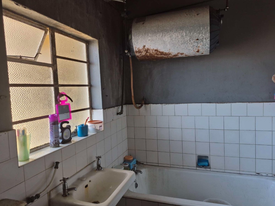 1 Bedroom Property for Sale in Port Elizabeth Central Eastern Cape